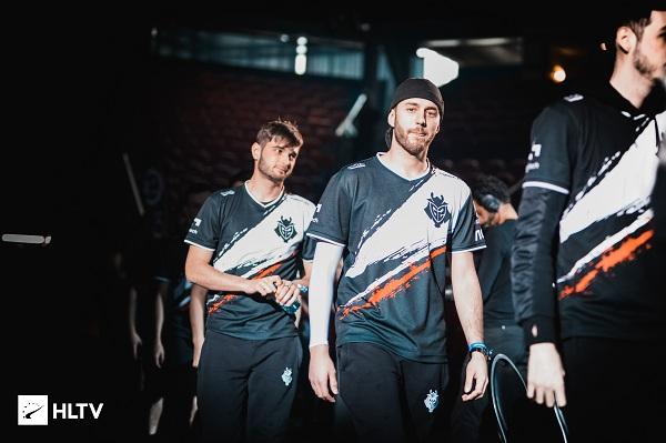 赖控球和组 赖控球和组