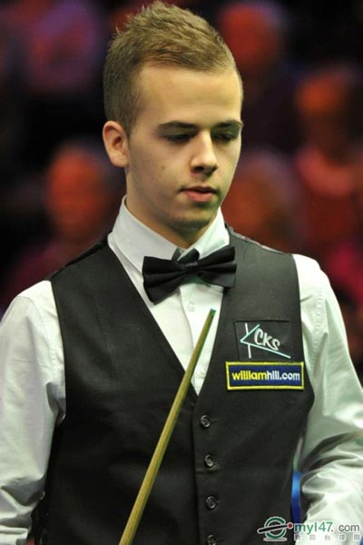 足球奇迹背 足球奇迹背