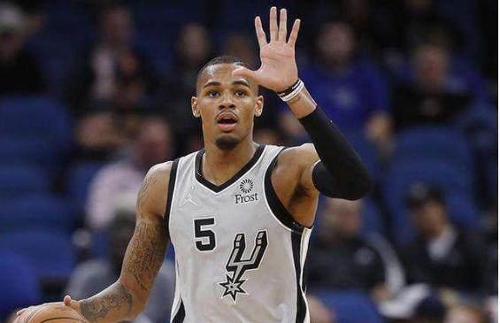 通过篮球这 通过篮球这